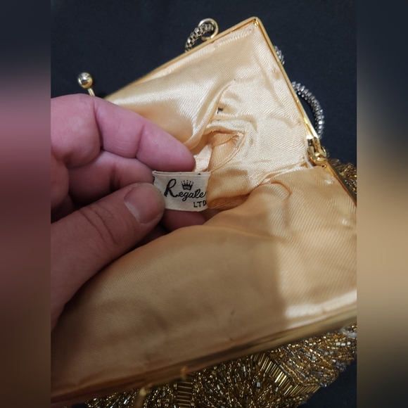 Elegant Gold Beaded Evening Bag - Picture 2 of 4